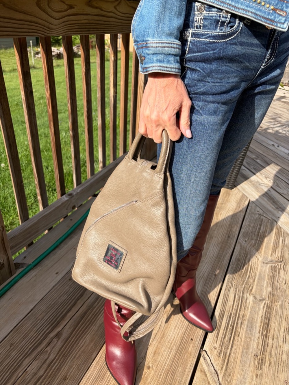 VALENTINA made in italy <3 Taupe Leather 4 way crossbody purse Backpack Sling